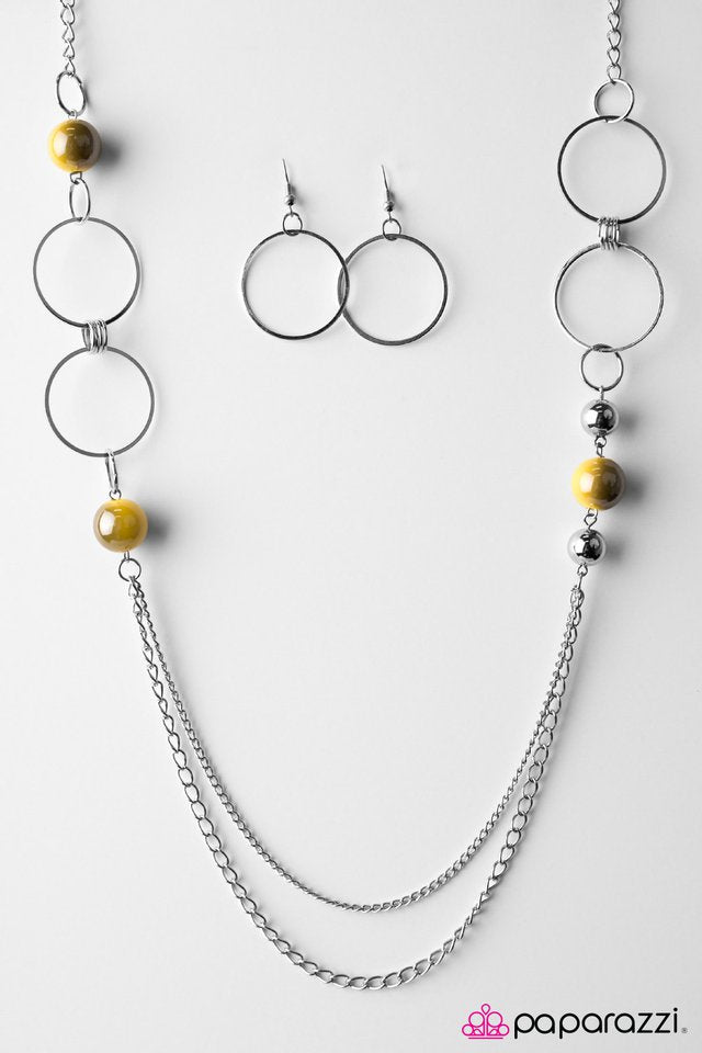 Paparazzi ♥ Finish What You Started - Yellow ♥ Necklace
