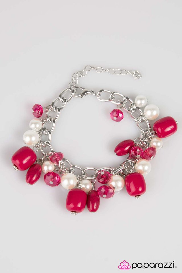 Paparazzi ♥ She Walks In BEVY - Pink ♥ Bracelet