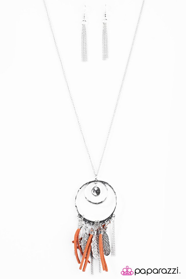 Paparazzi ♥ Fearless Dreamer - Orange ♥ Necklace