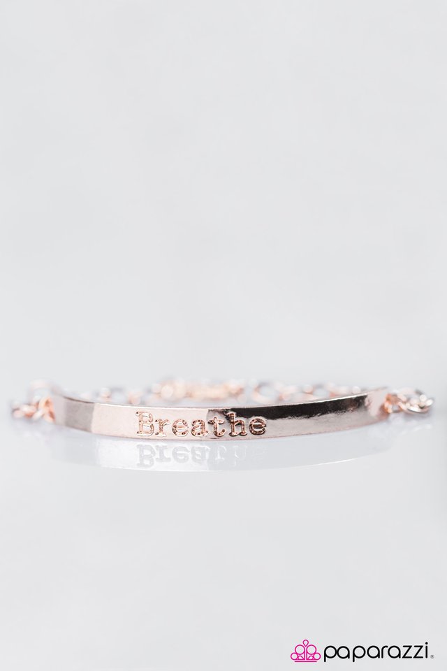 Paparazzi ♥ Breathe Easy - Rose Gold ♥ Bracelet