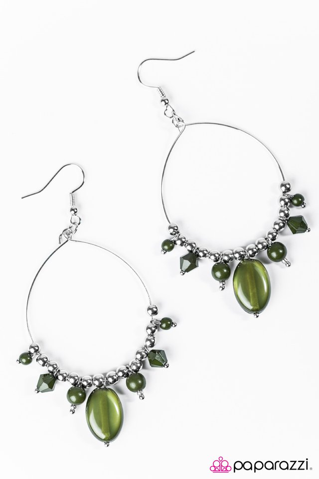 Paparazzi ♥ Sunset Shores - Green ♥ Earrings
