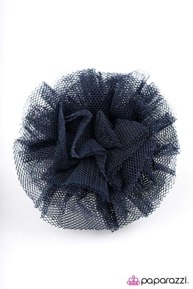Paparazzi ♥ Nothing But Net - Blue ♥ Hair Clip