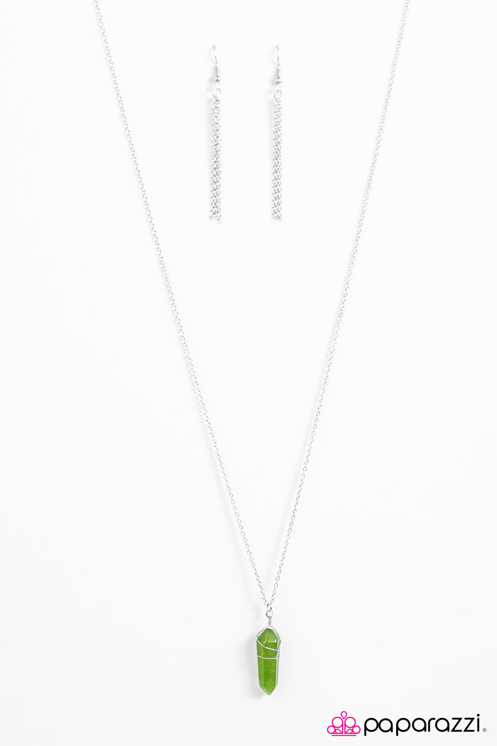 Paparazzi ♥ Tranquil Traveler - Green ♥ Necklace