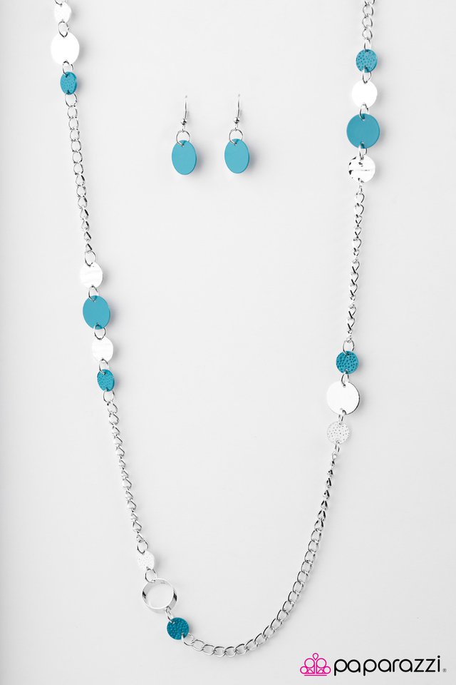 Paparazzi ♥ Casually Dating - Blue ♥ Necklace