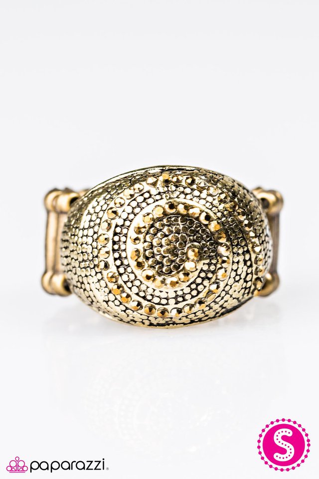 Paparazzi ♥ Lost In Space - Brass ♥ Ring