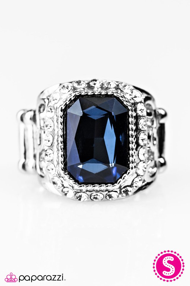 Paparazzi ♥ City Royals - Blue Ring ♥ Ring