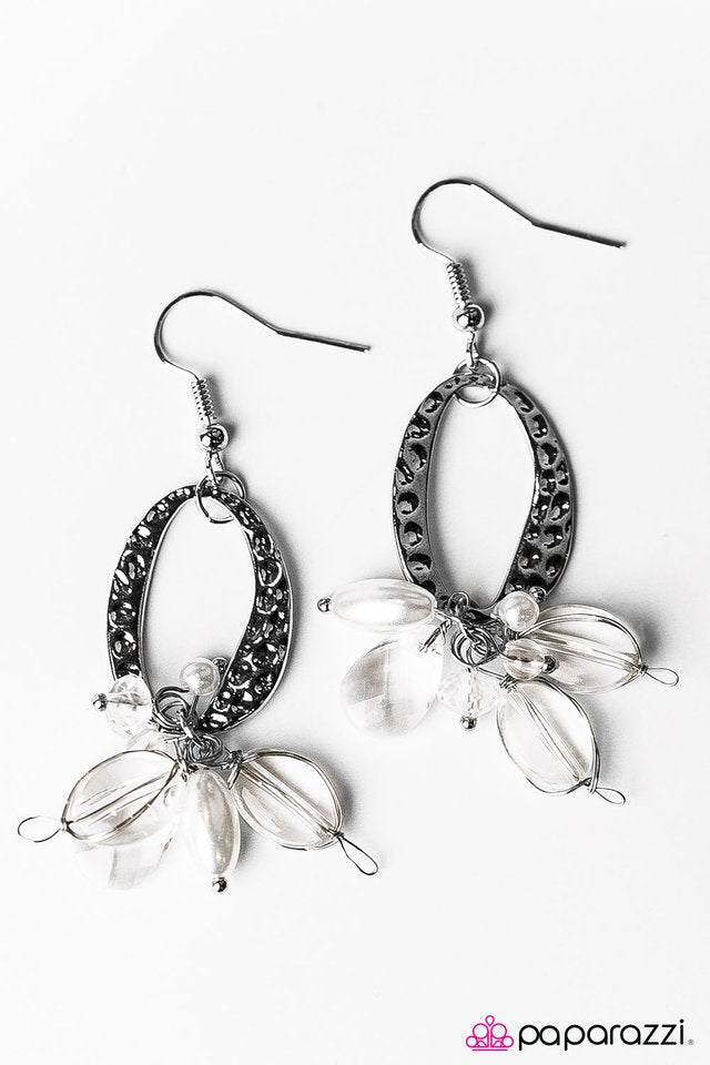 Paparazzi ♥ Elegant Enrapture - White ♥ Earrings