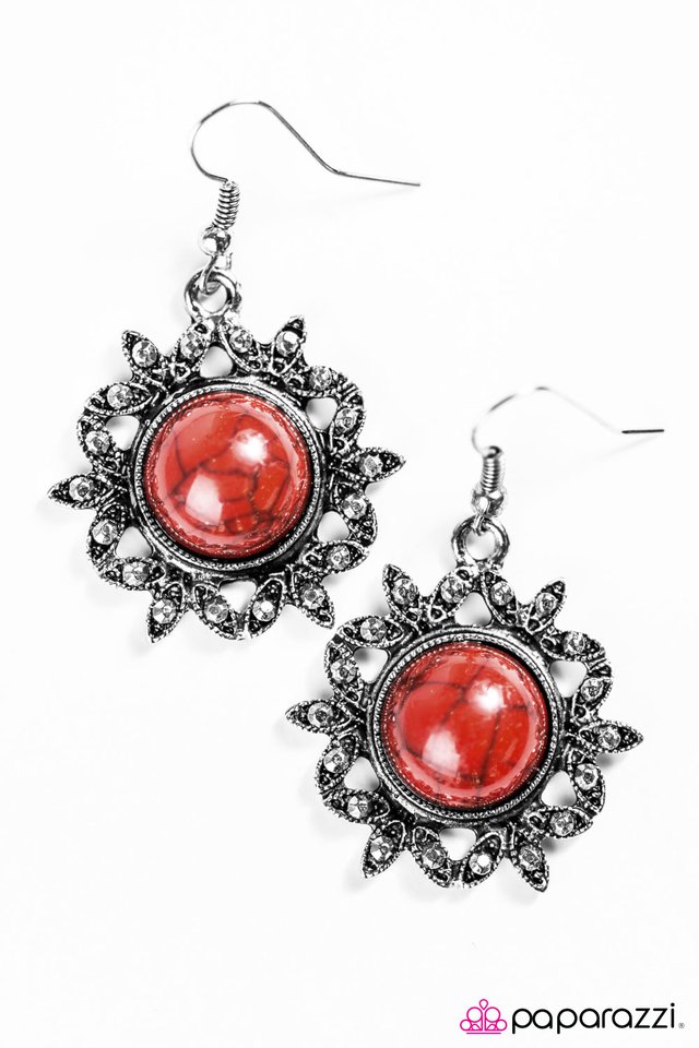 Paparazzi ♥ Earth Day - Red ♥ Earrings