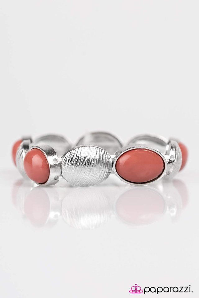 Paparazzi ♥ Plain Sailing - Pink ♥ Bracelet