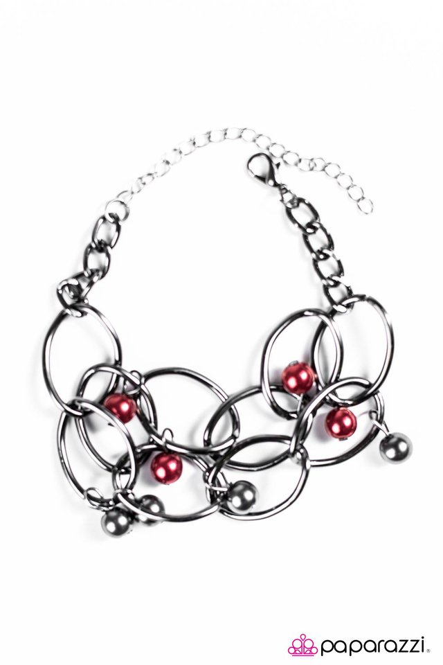 Paparazzi ♥ Seasons Change - Red ♥ Bracelet