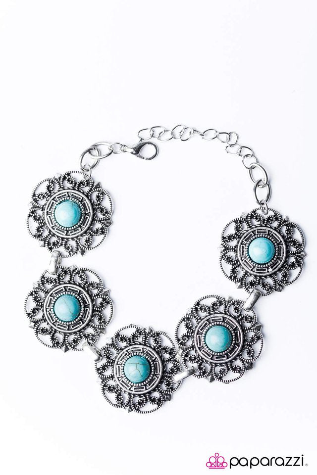 Paparazzi ♥ Hometown Girl - Blue ♥ Bracelet