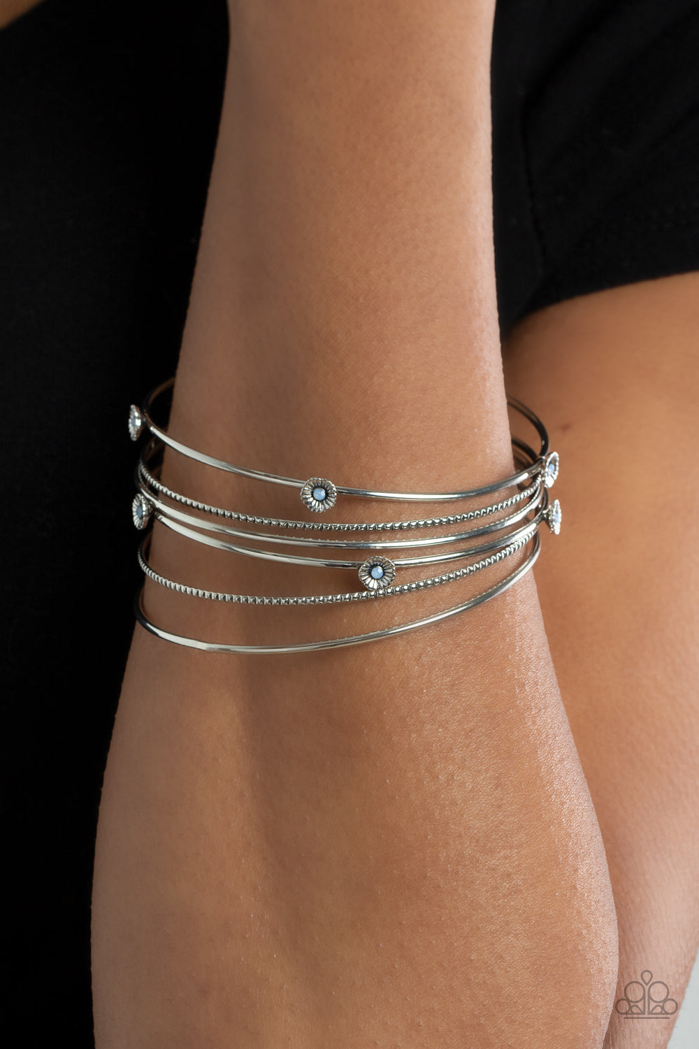 flawlessly-floral-blue-p9wh-blxx-266xx