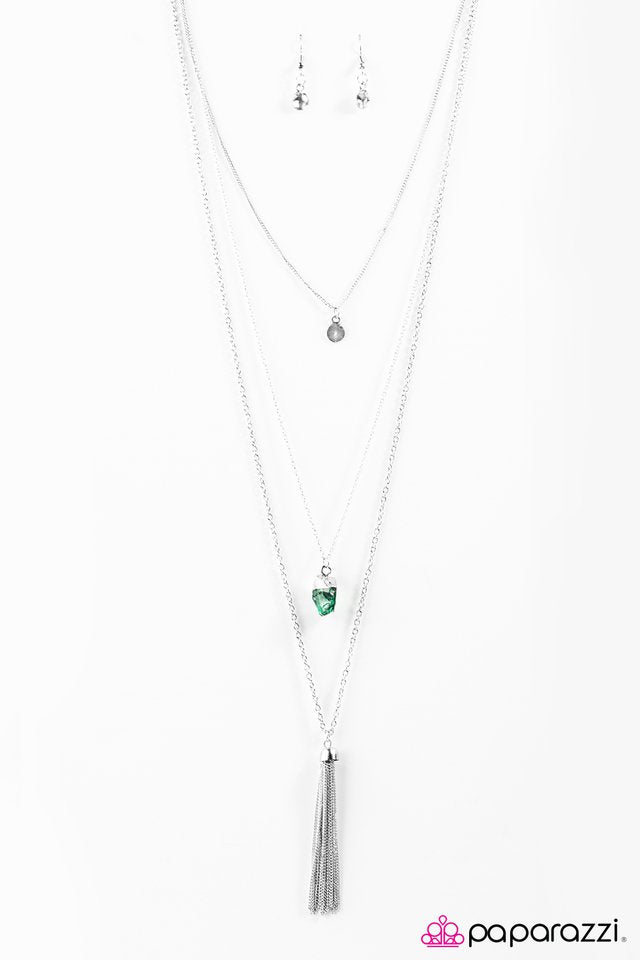 Paparazzi ♥ Your Future Looks Bright - Green ♥ Necklace