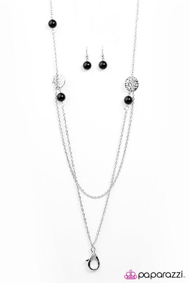 Paparazzi ♥ Working On Up - Black ♥ Lanyard