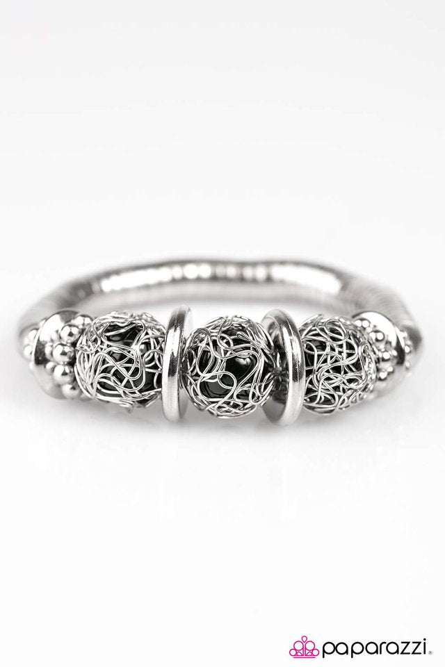 Paparazzi ♥ Greek Goddess - Black ♥ Bracelet