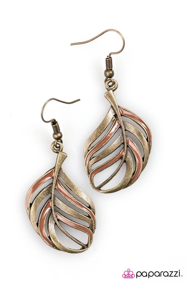 Paparazzi ♥ Go, FLIGHT, Win! - Brass ♥ Earrings