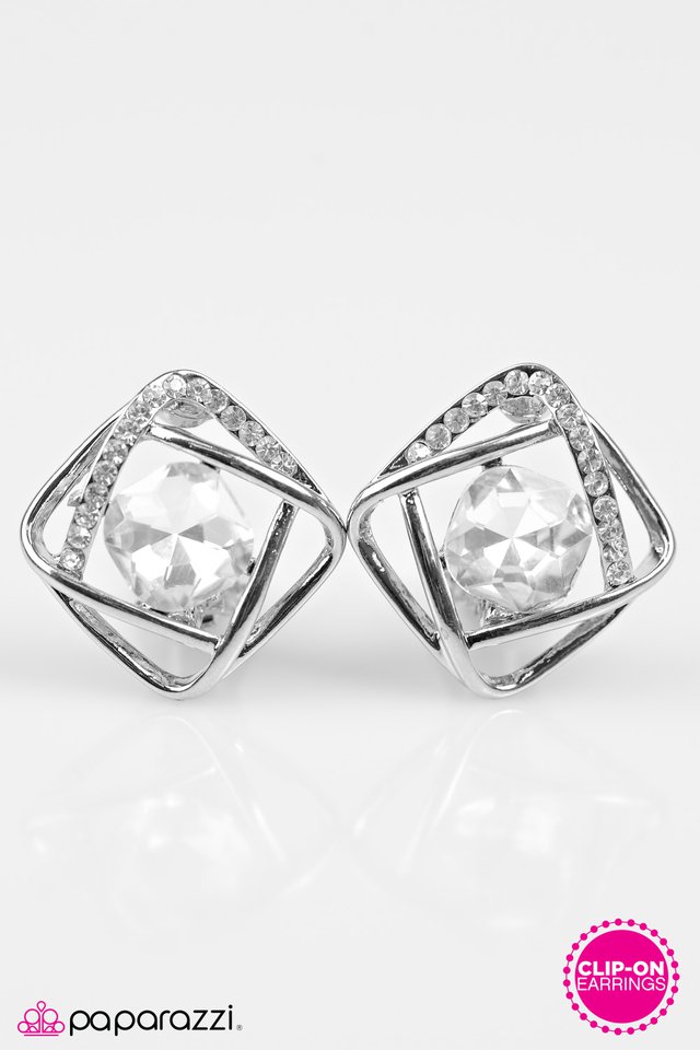 Paparazzi ♥ Light Years Away - White ♥ Clip-On