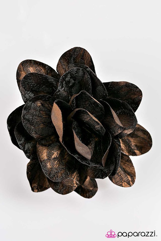 Paparazzi ♥ Laced With Grace - Brown ♥ Hair Clip