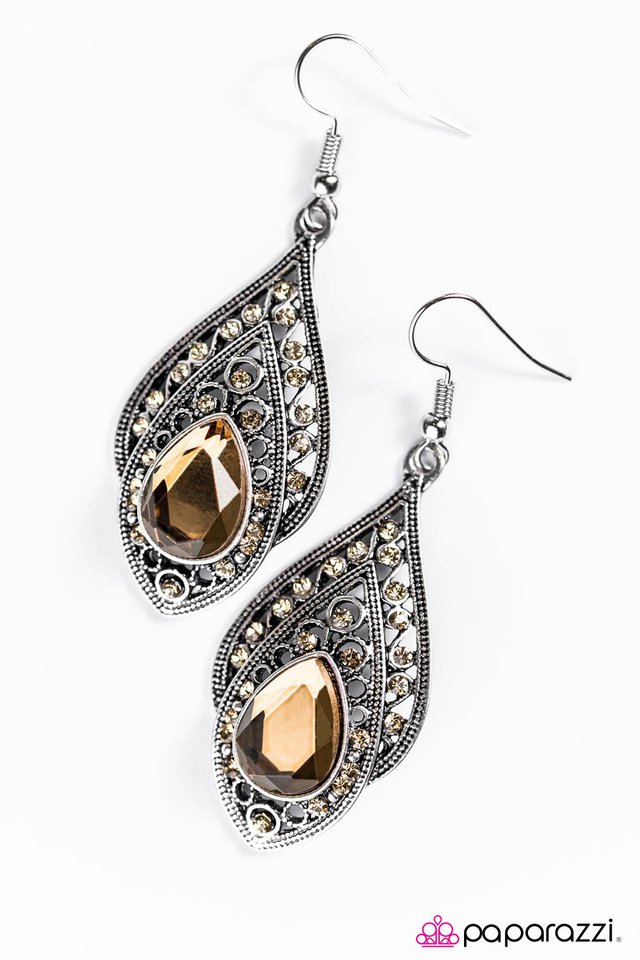 Paparazzi ♥ Roaring Twenties - Brown ♥ Earrings