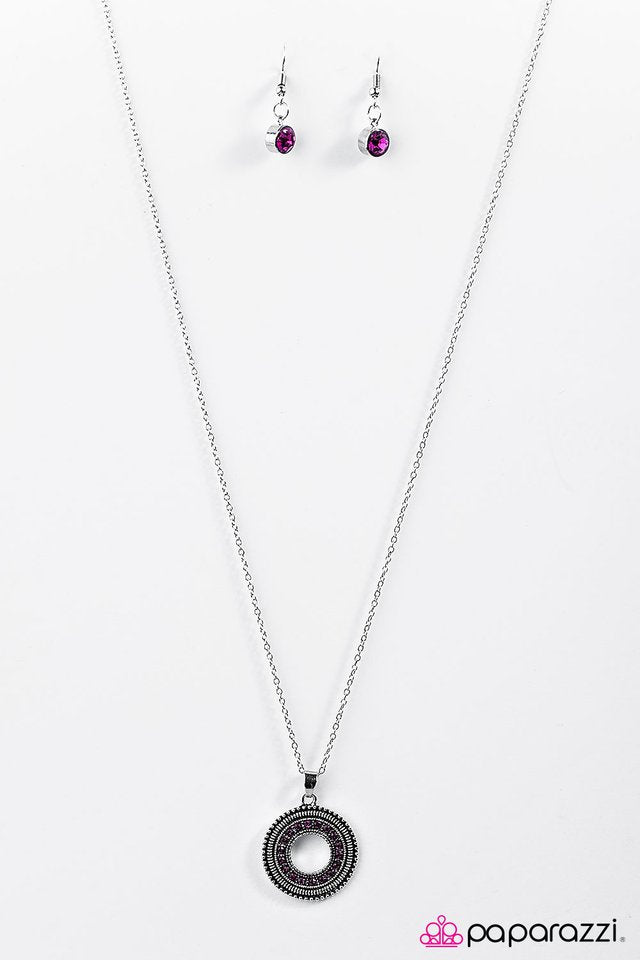 Paparazzi ♥ BLING The Noise - Pink ♥ Necklace