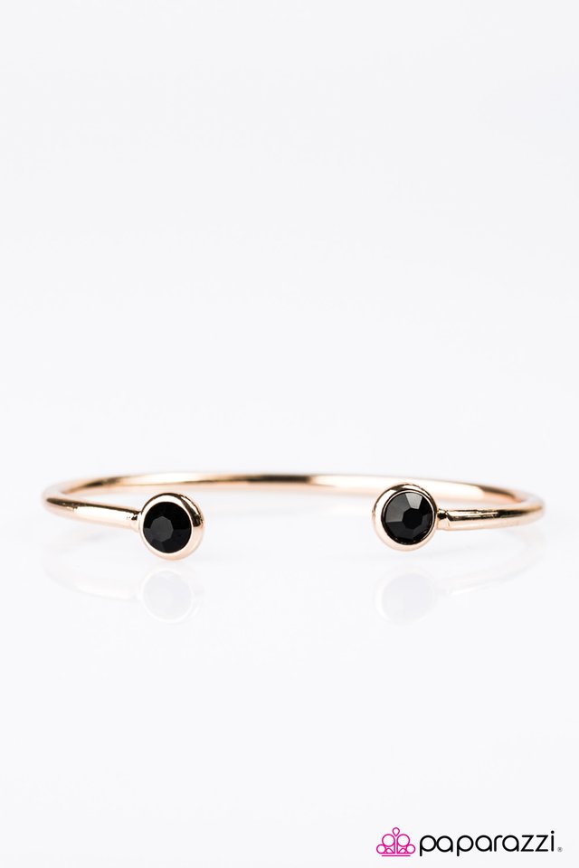Paparazzi ♥ SHINE All SHINE - Black ♥ Bracelet
