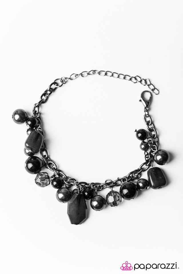 Paparazzi ♥ Can I BAYOU A Drink? - Black ♥ Bracelet