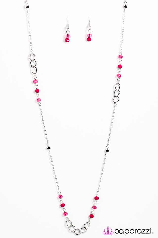 Paparazzi ♥ Pristine Bay - Pink ♥ Necklace