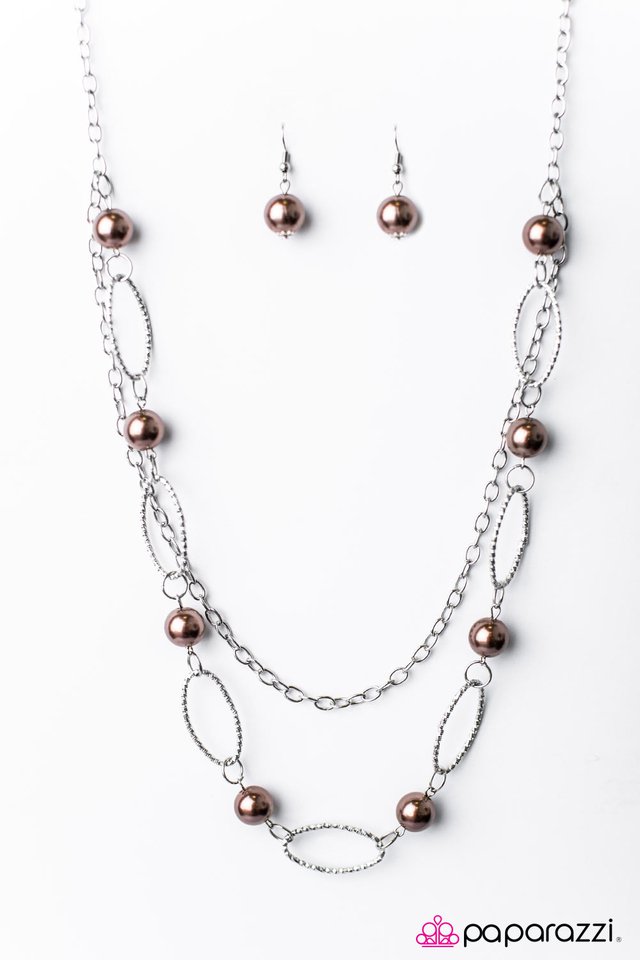 Paparazzi ♥ Season Finale - Brown ♥ Necklace