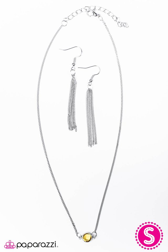 Paparazzi ♥ Stay GLASSY - Yellow ♥ Necklace