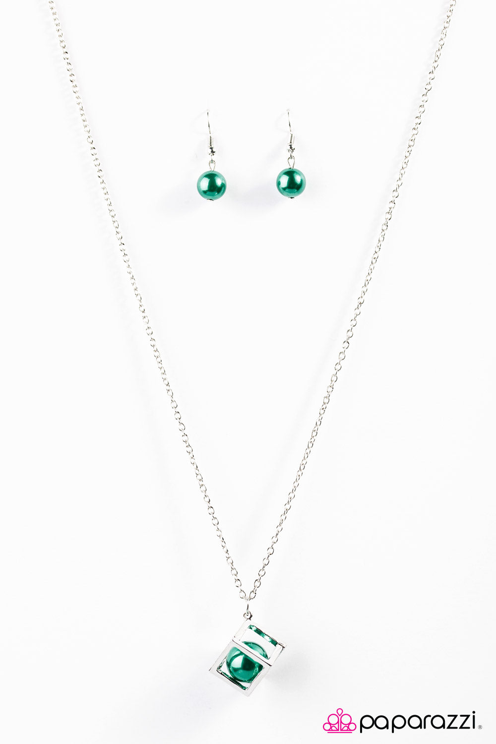 Paparazzi ♥ Box Office Hit - Green ♥ Necklace