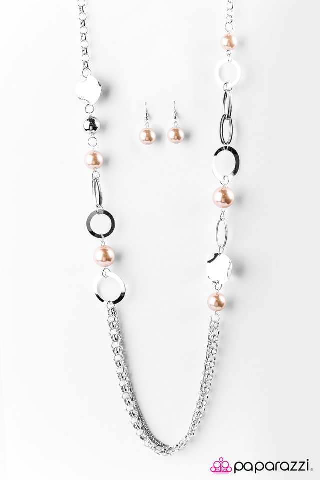 Paparazzi ♥ The Big Time - Brown ♥ Necklace