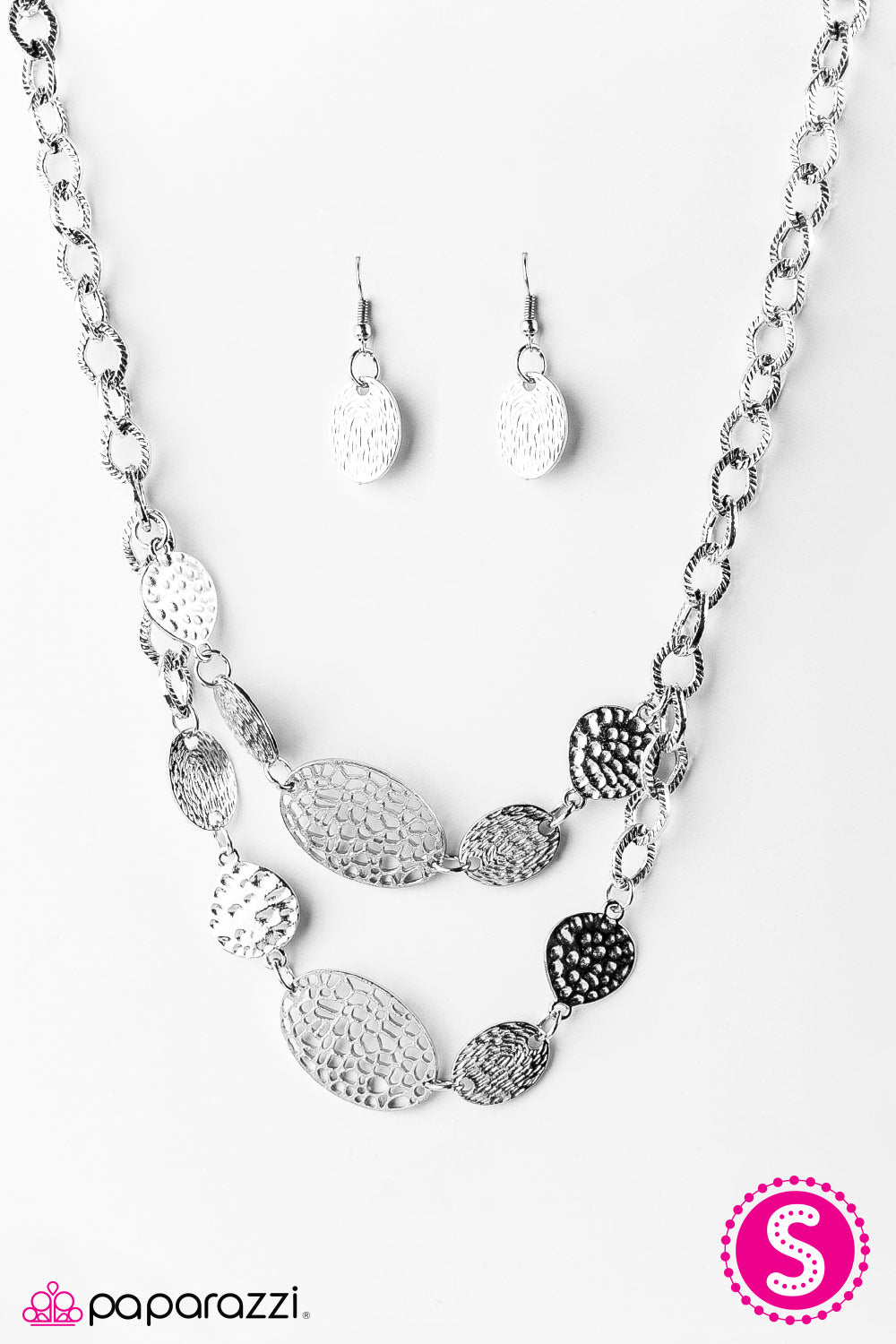 Paparazzi ♥ Natures Way - Silver ♥ Necklace