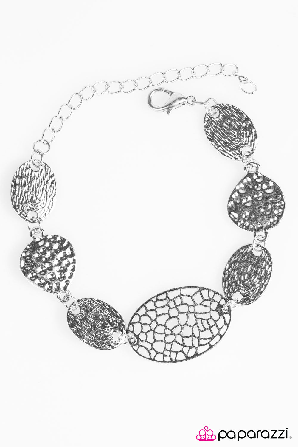 Paparazzi ♥ Divine Nature - Silver ♥ Bracelet