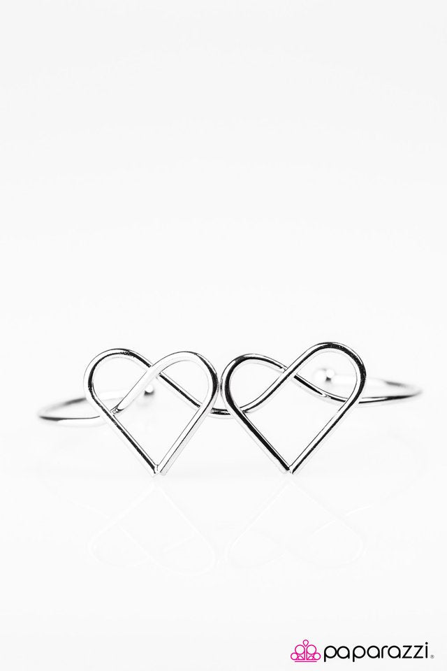 Paparazzi ♥ When Two Hearts Become One - Silver ♥ Bracelet