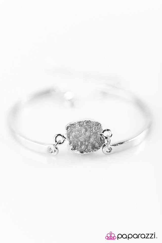 Paparazzi ♥ What A Druzy! - Silver ♥ Bracelet