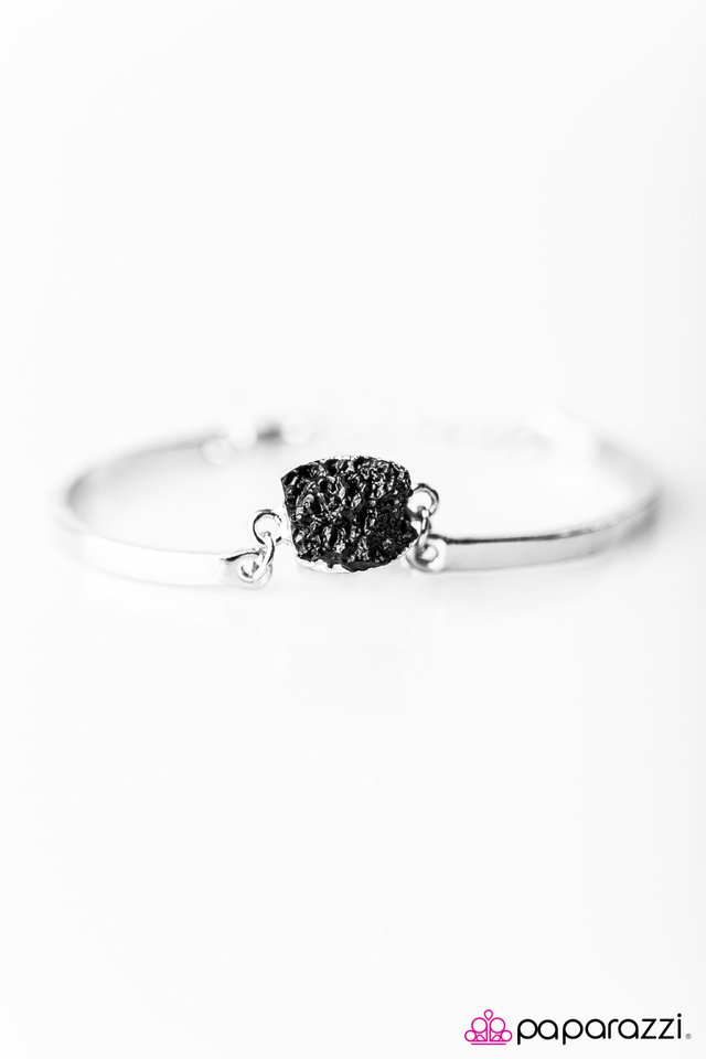 Paparazzi ♥ What A Druzy! - Black ♥ Bracelet