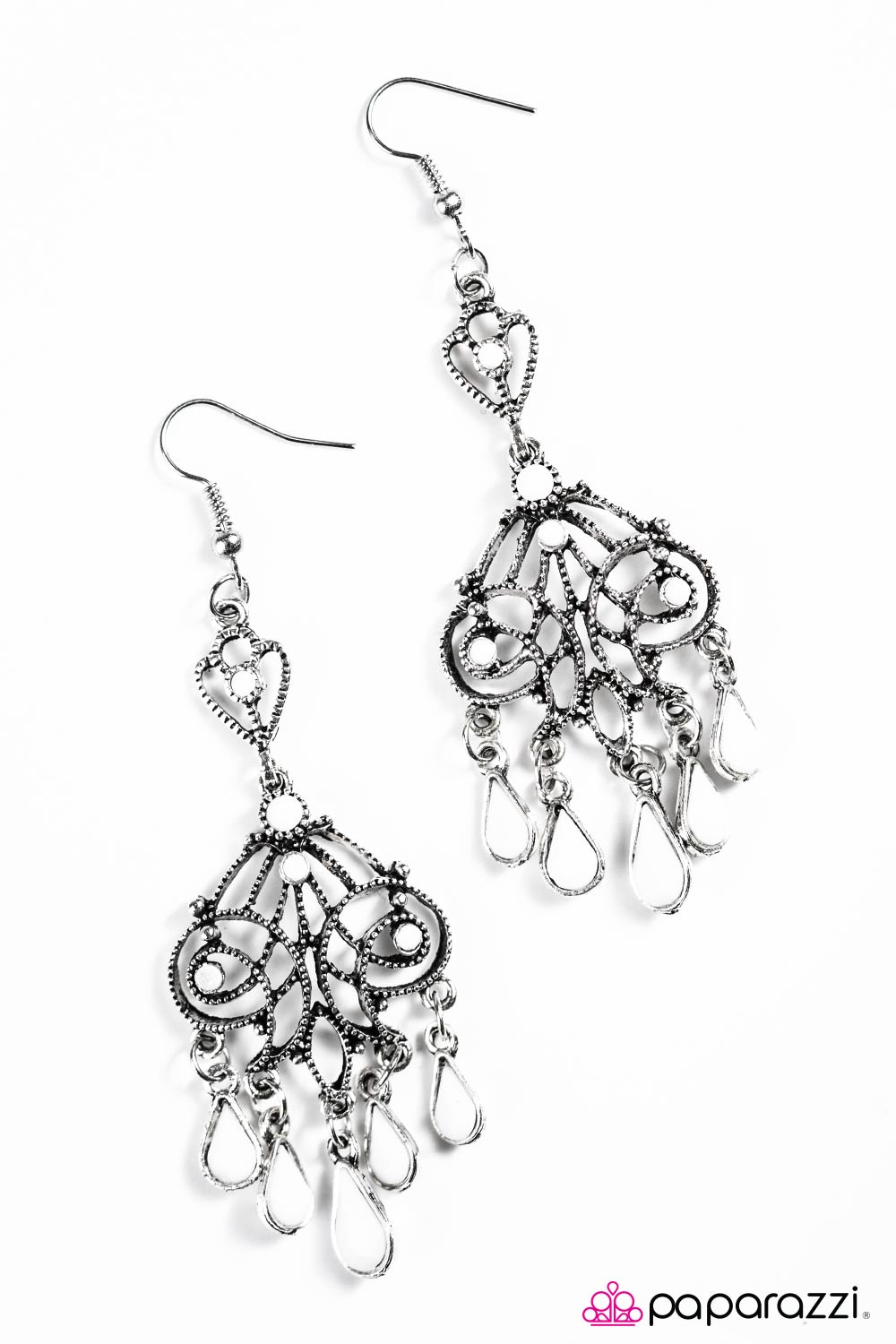Paparazzi ♥ Diva Decadence - White ♥ Earrings