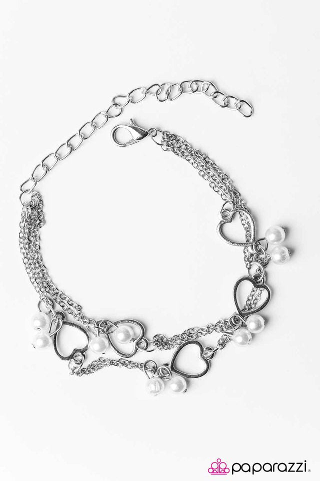 Paparazzi ♥ Carrying Your Love With Me - White ♥ Bracelet