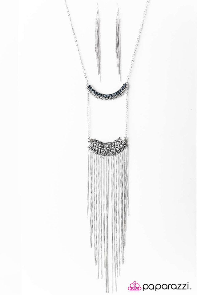 Paparazzi ♥ World Class Wonder - Blue ♥ Necklace