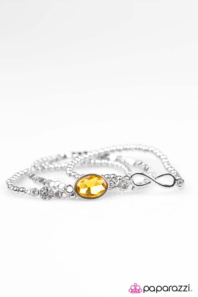 Paparazzi ♥ Greatest Luxury - Yellow ♥ Bracelet