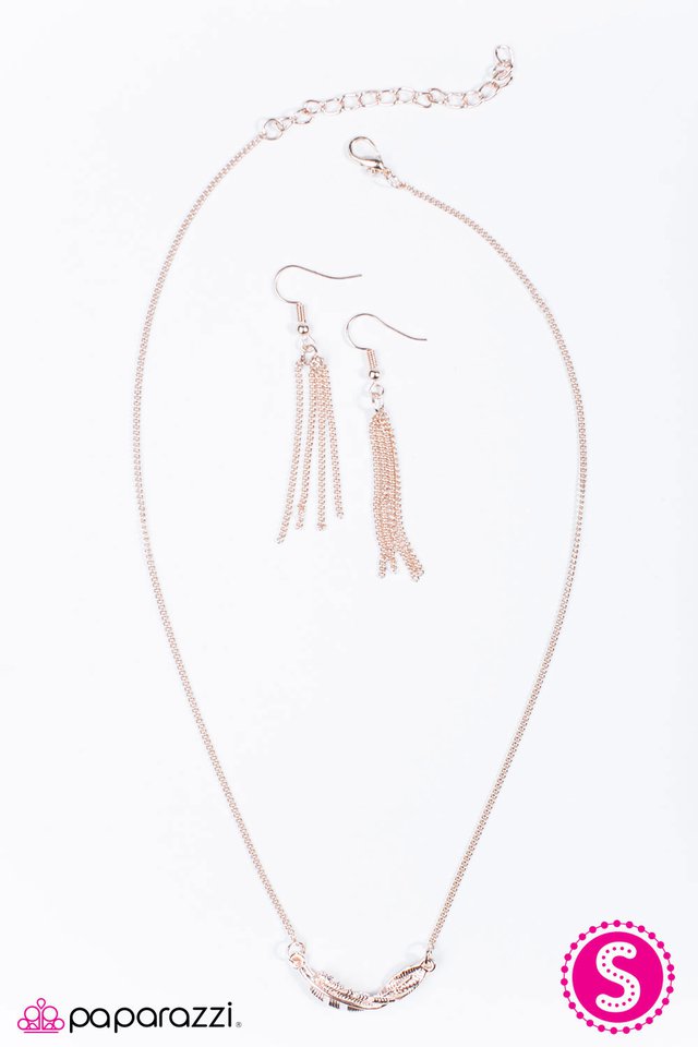 Paparazzi ♥ Sky Sailing - Rose Gold ♥ Necklace