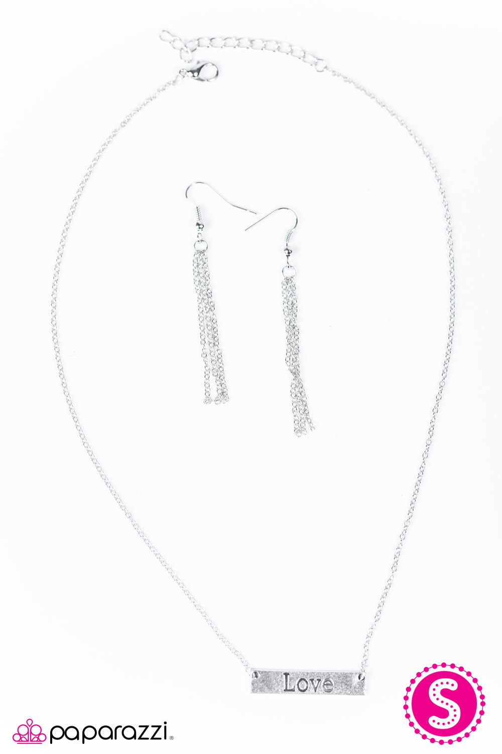 Paparazzi ♥ It Must Be Love - Silver ♥ Necklace