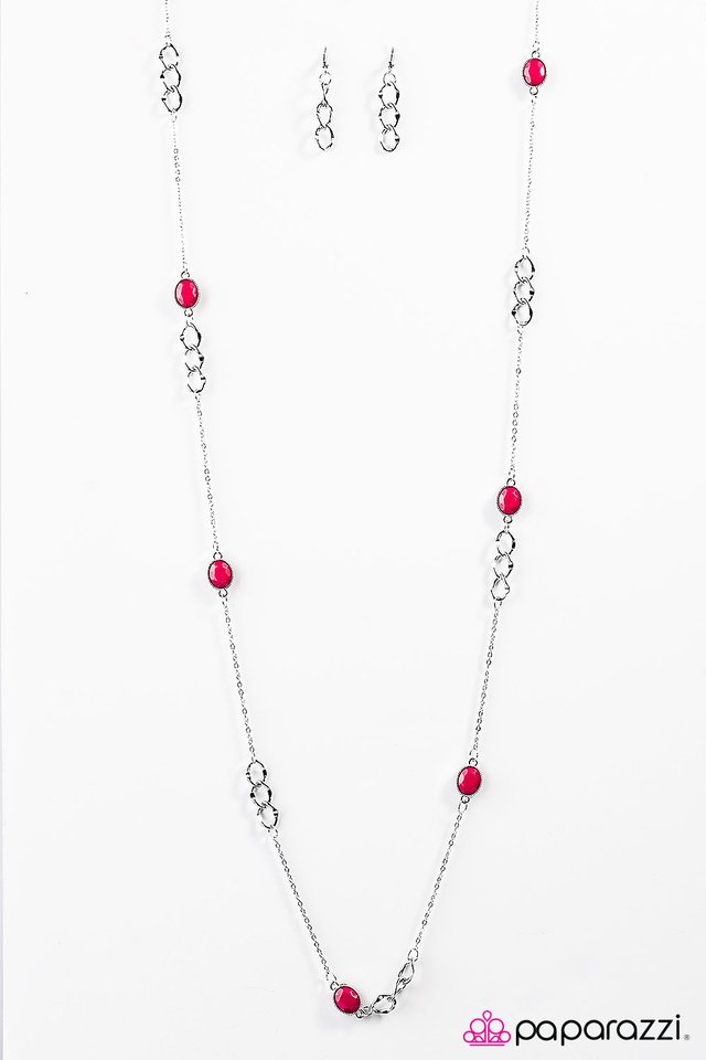 Paparazzi ♥ Parisian Romance - Pink ♥ Necklace