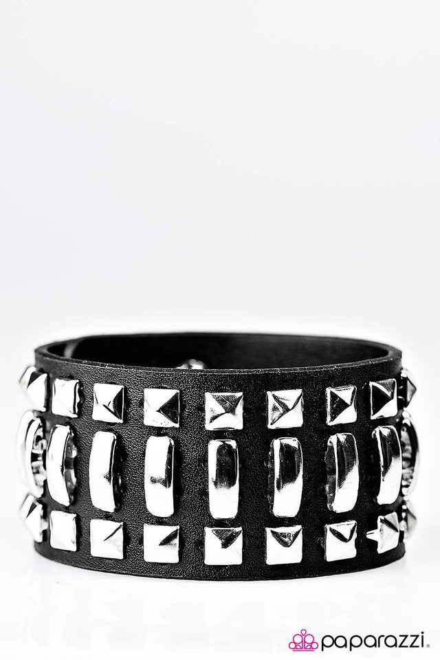 Paparazzi ♥ American Chopper - Black ♥ Bracelet