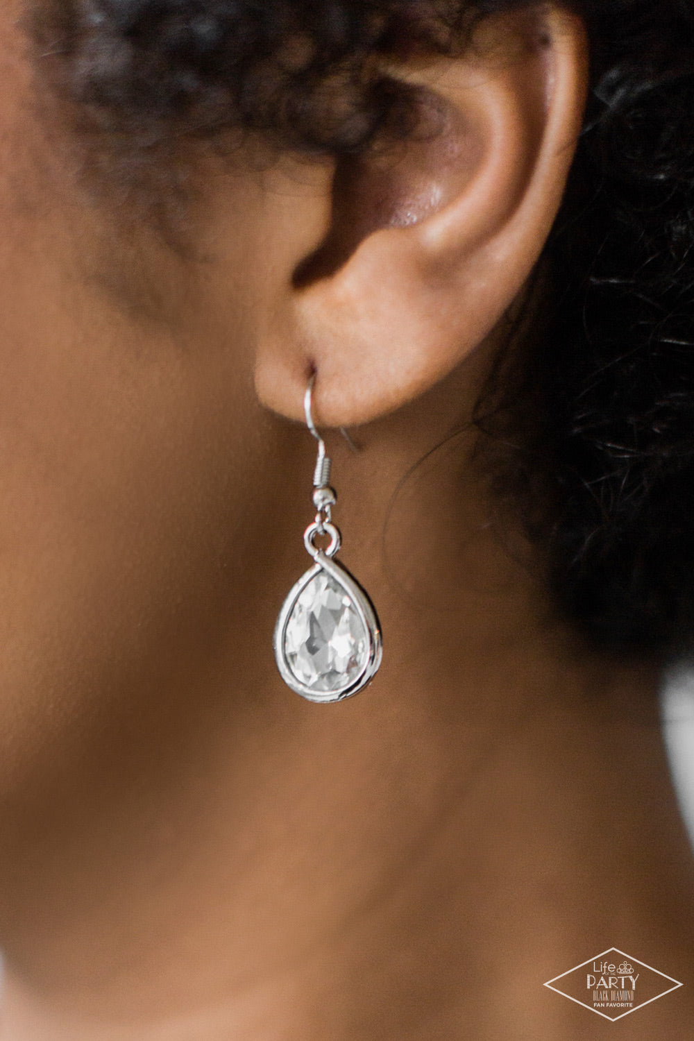 Paparazzi ♥ Love At FIERCE Sight - White ♥ Necklace