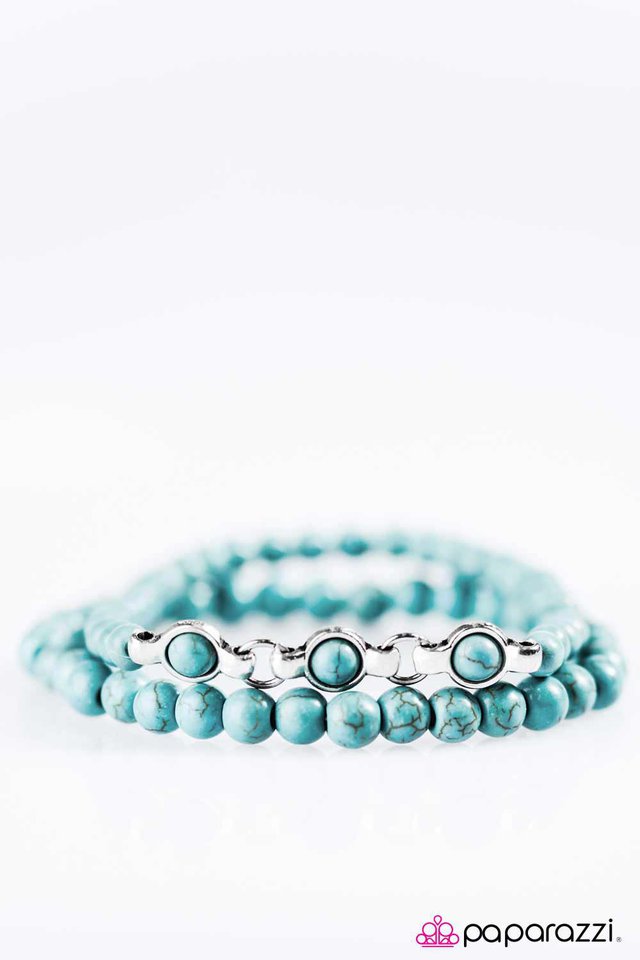Paparazzi ♥ Everest Explorer - Blue ♥ Bracelet
