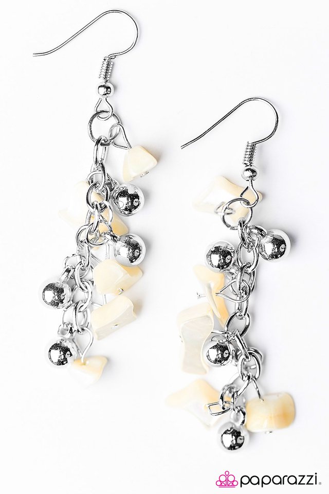 Paparazzi ♥ Singapore Beaches - Yellow ♥ Earrings