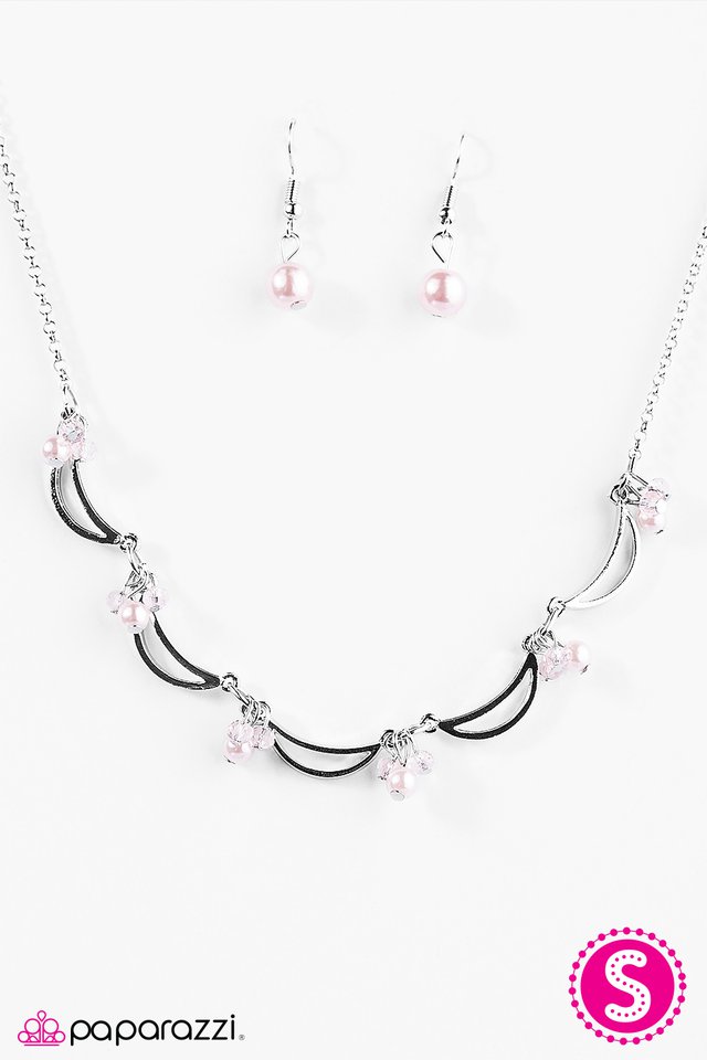 Paparazzi ♥ All Singing, All Dancing - Pink ♥ Necklace