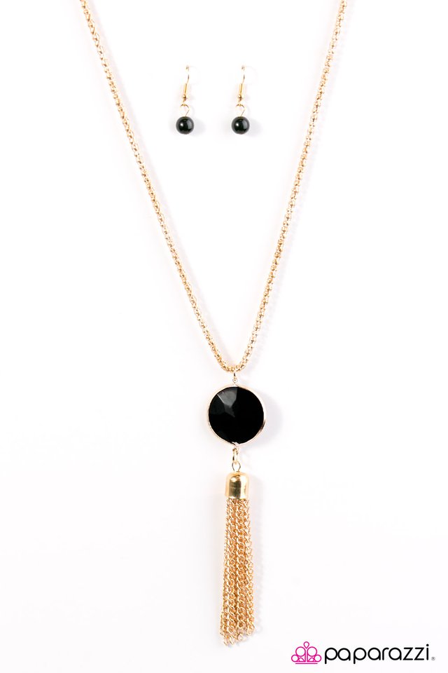 Paparazzi ♥ Fortune Smiles Upon You - Black ♥ Necklace