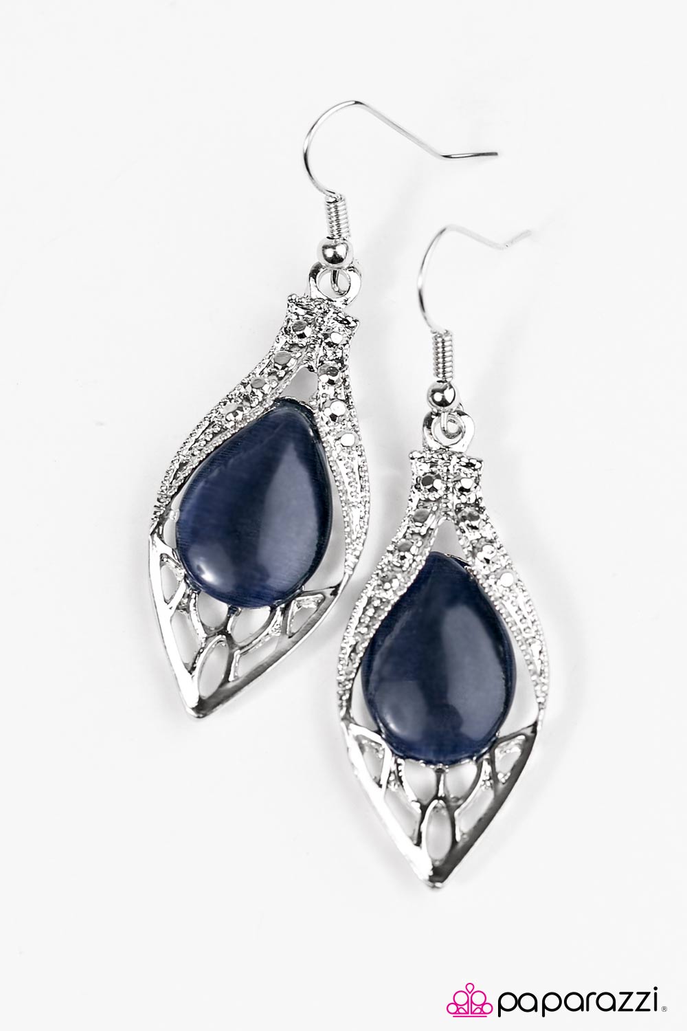 Paparazzi ♥ Loyal Royal - Blue ♥ Earrings